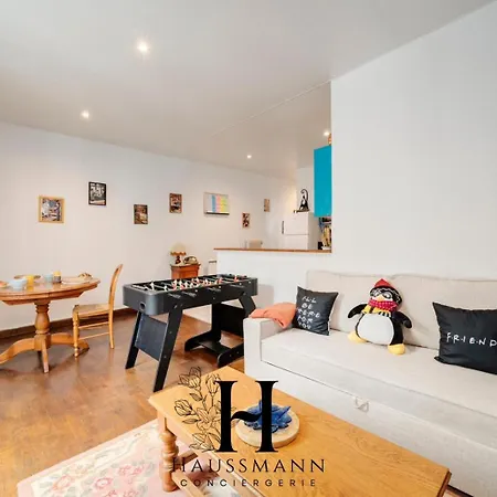 Apartment Magnifique Theme Friends Avec Terrasse Nancy